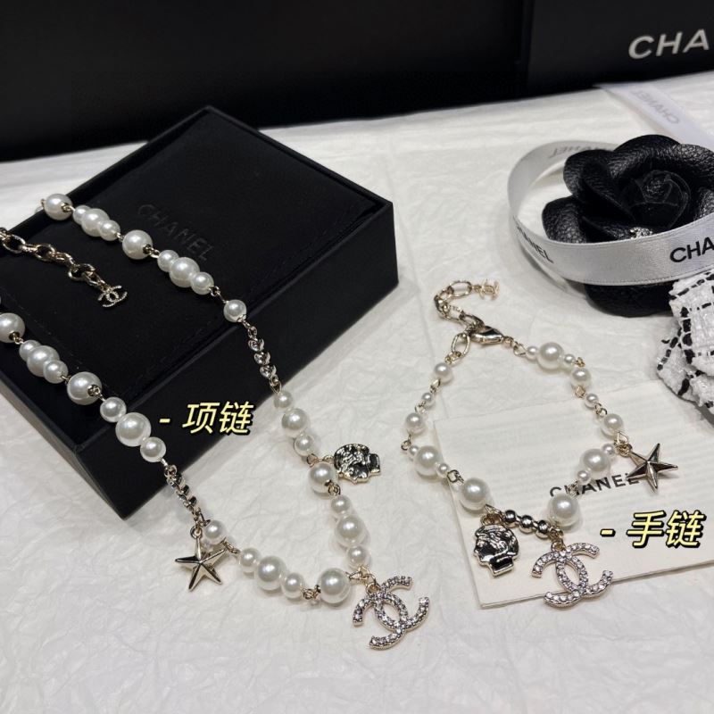 Chanel Necklaces